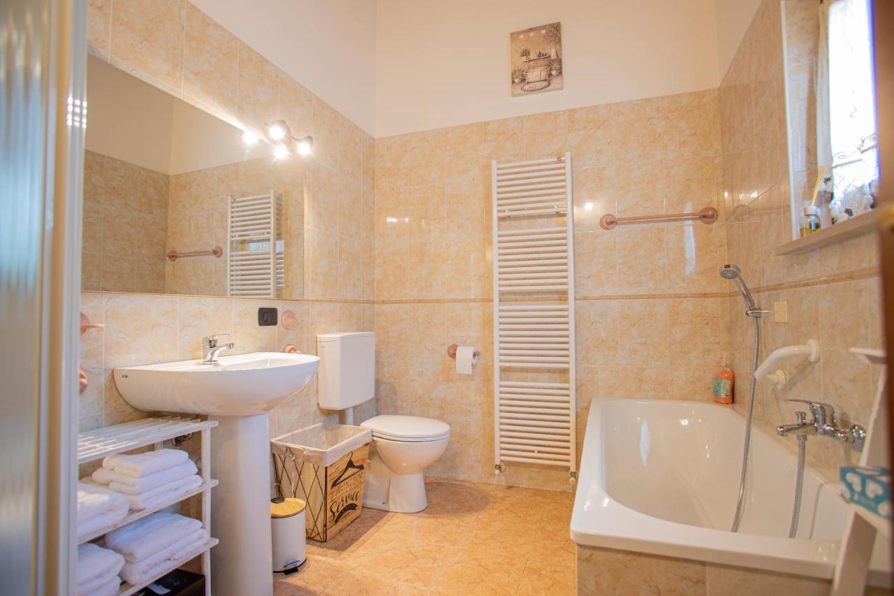 Casa Vacanze Monte Galetto Bussolengo Esterno foto