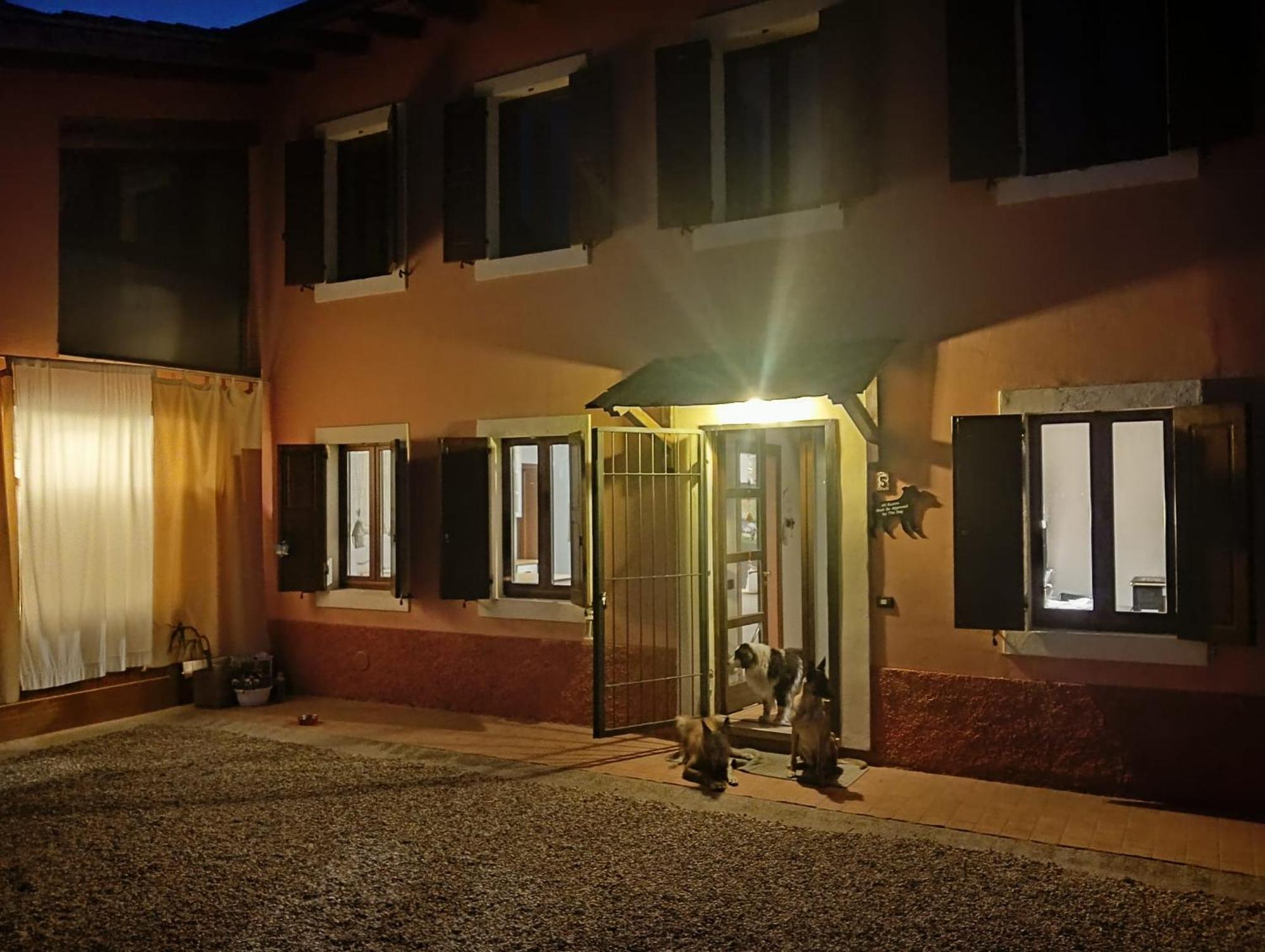Casa Vacanze Monte Galetto Bussolengo Esterno foto